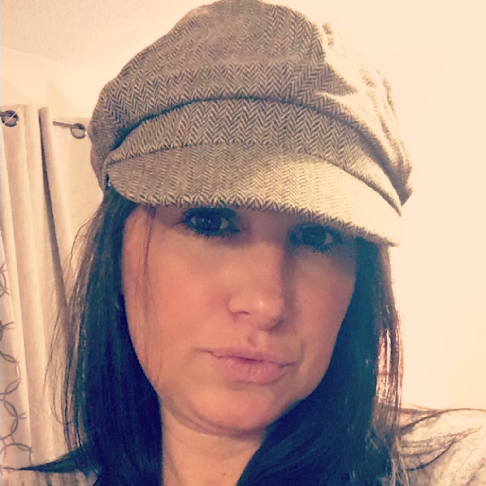Cute brim hat